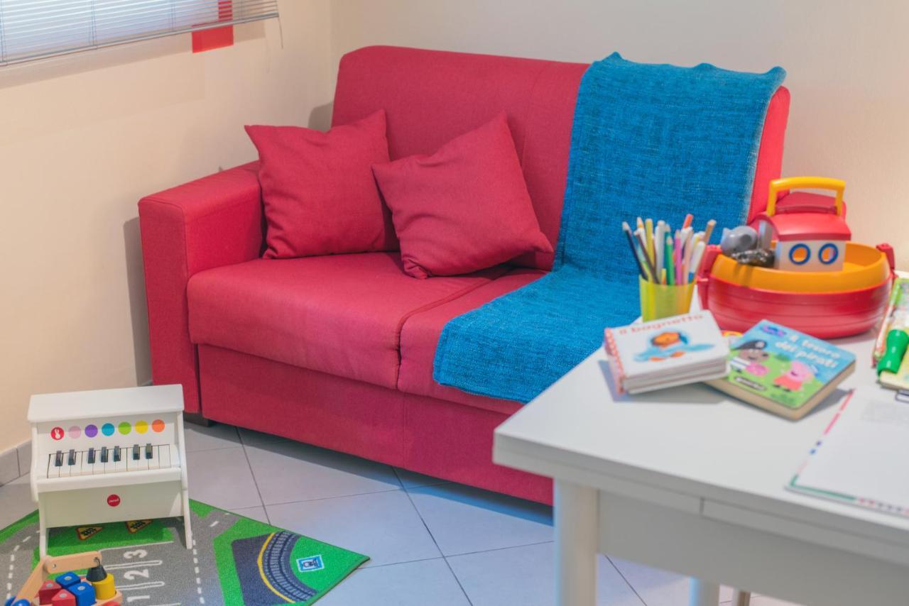 Babyaccommodation Family Sea & Box Pietra Ligure Dış mekan fotoğraf